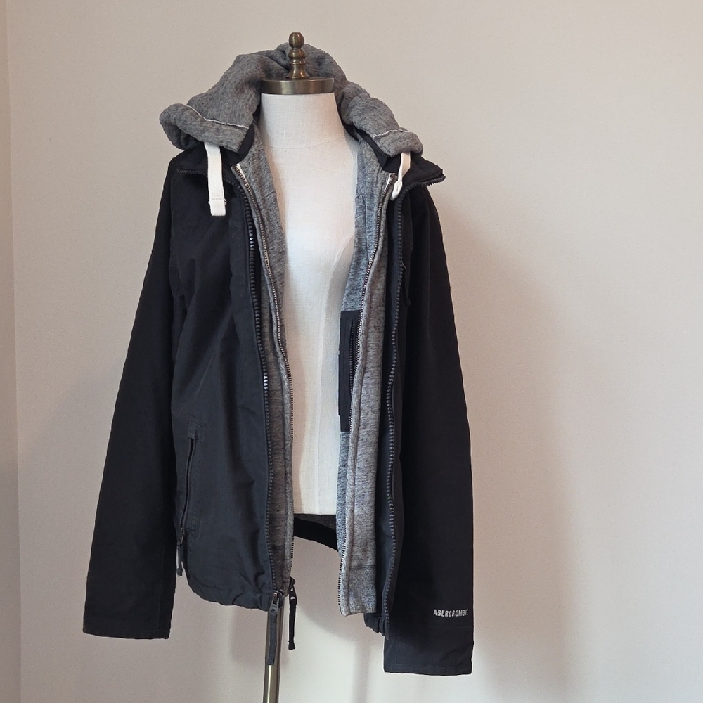 Abercrombie & Fitch Black Jacket with Gray Lined Hoodie